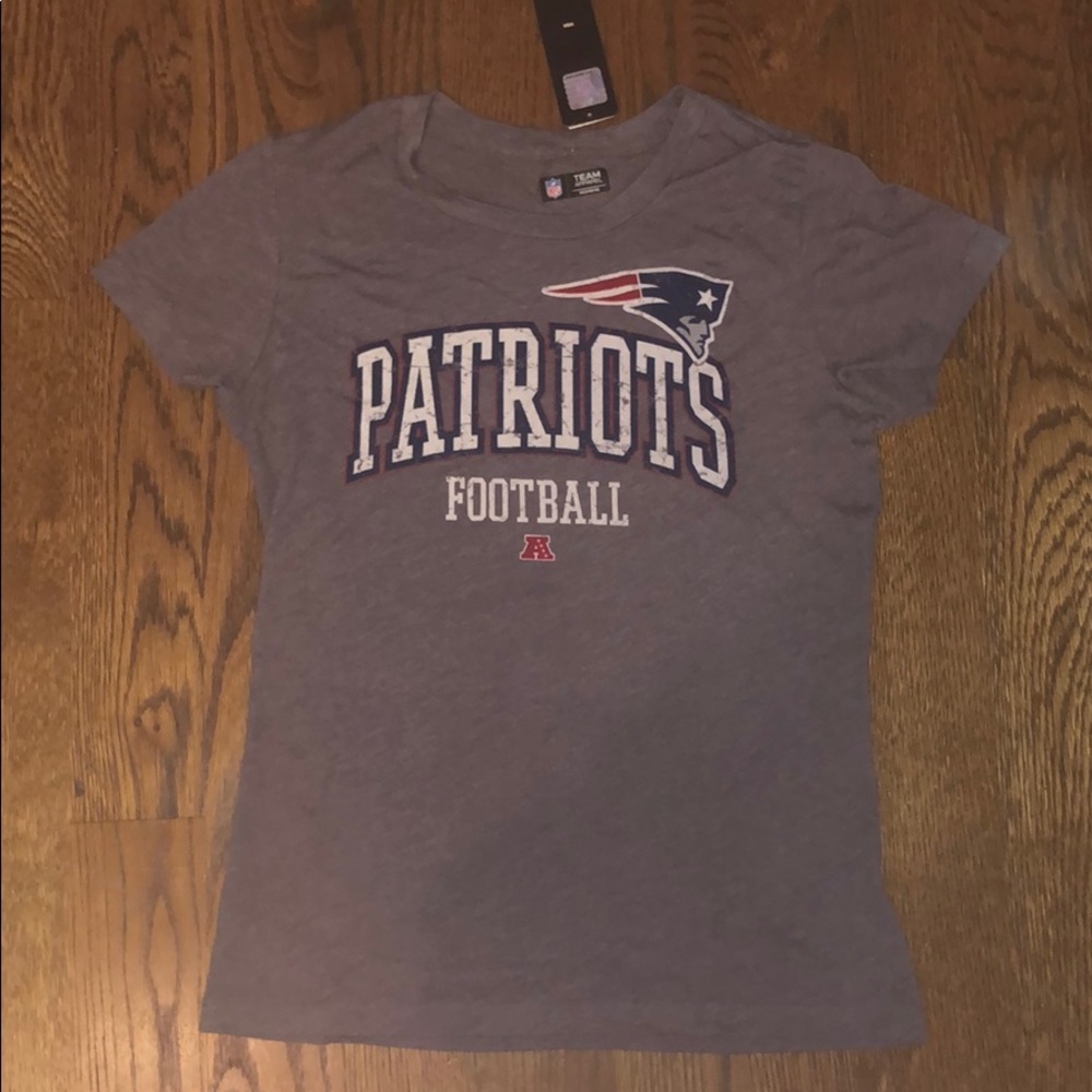 NFL Patriots T-shirt WITH TAGS
